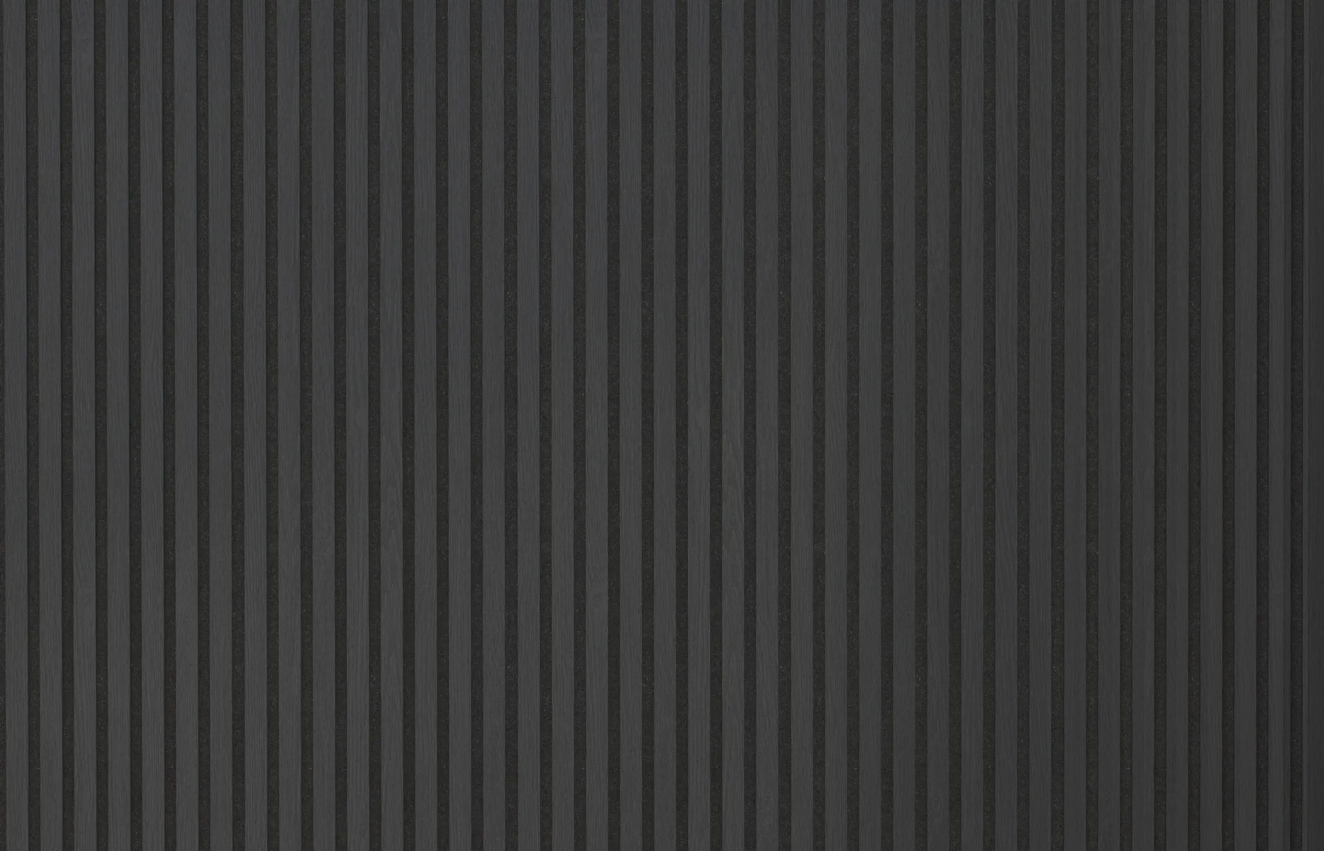 Noir Line Image 1